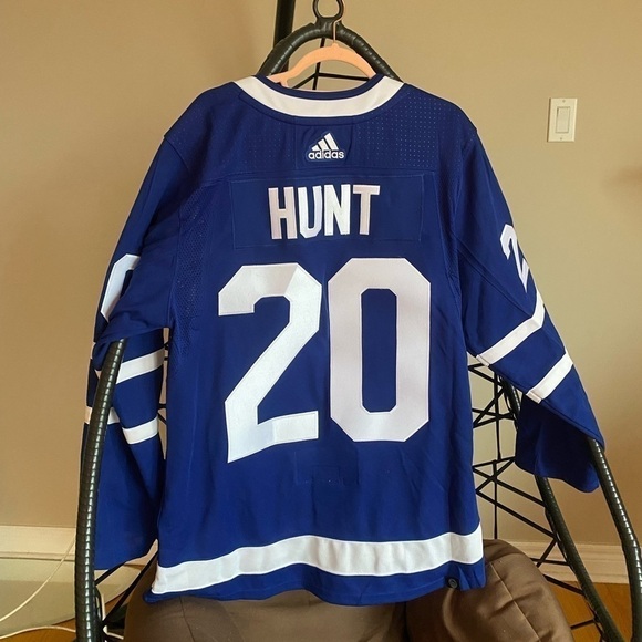 Toronto Maple Leafs Jersey #20 - Picture 2 of 5
